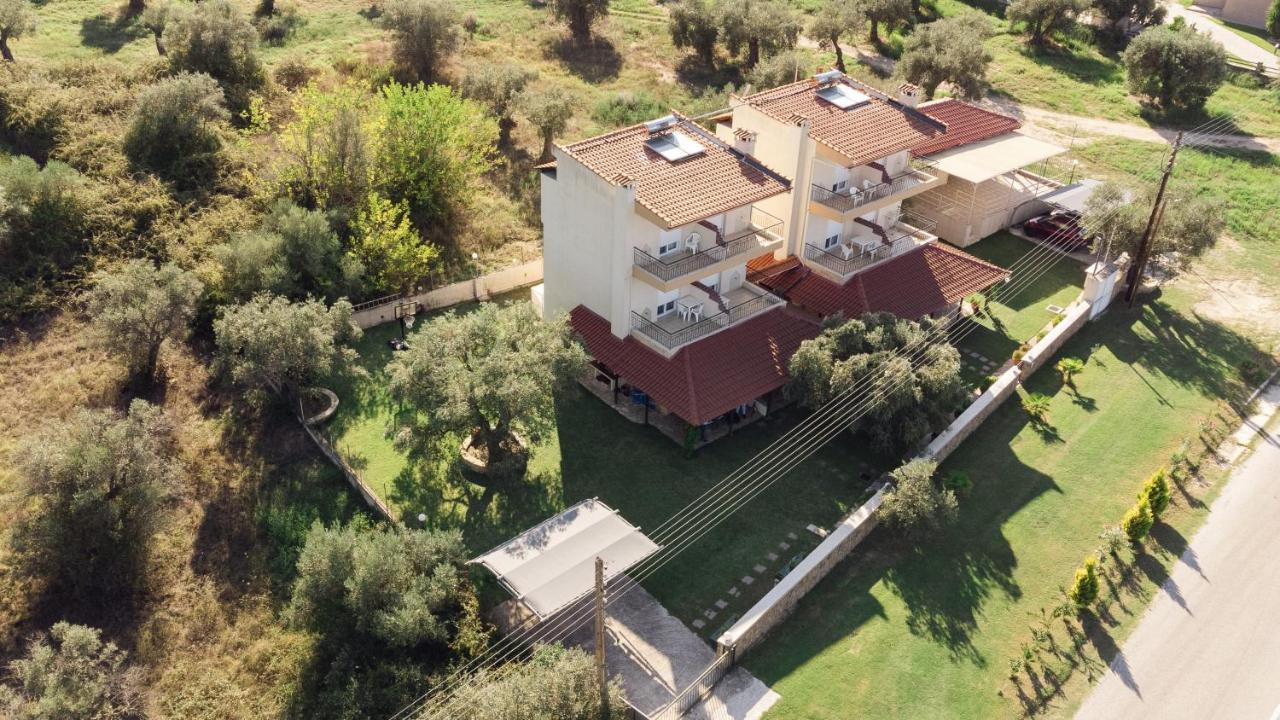Family Villas Vourvourou Exterior photo